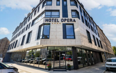Noc w Operze — jak połączyć kulturę z relaksem w sercu miasta